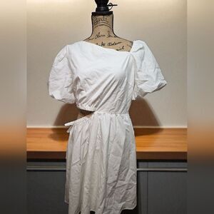 Fun And Flirty White Puff Sleeve Dress Sz Large